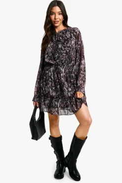 Skater Dresses|Mini Dresses*boohoo Print Chiffon Long Sleeve Skater Dress snake