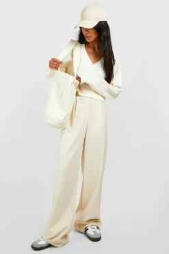 Jumpers*boohoo Soft Knit Fine Gauge Cropped Polo Collar Jumper ecru