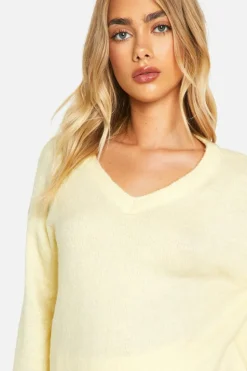 Knitted Co-Ords|Co-Ord Sets*boohoo Soft Knit V Neck Wide Leg Knitted Co-ord butter