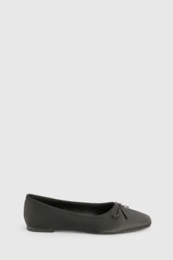 Ballet Flats|Flats*boohoo Square Toe Satin Ballet Flats black