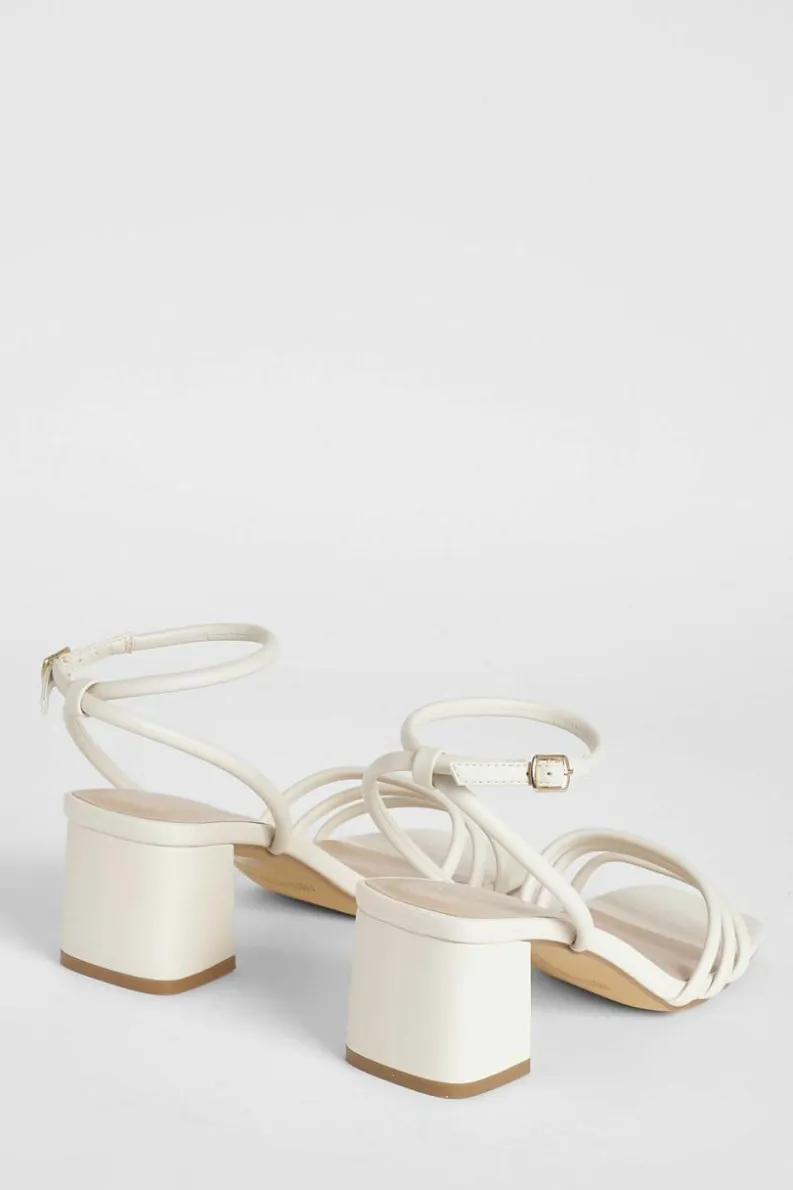 Heels*boohoo Square Toe Triple Strap Low Block Heel Sandals ecru