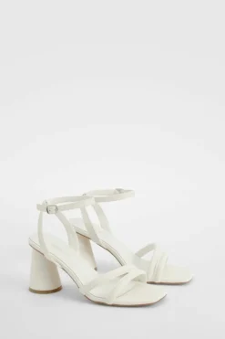 Heels*boohoo Statement Padded Strappy Mid Heels white