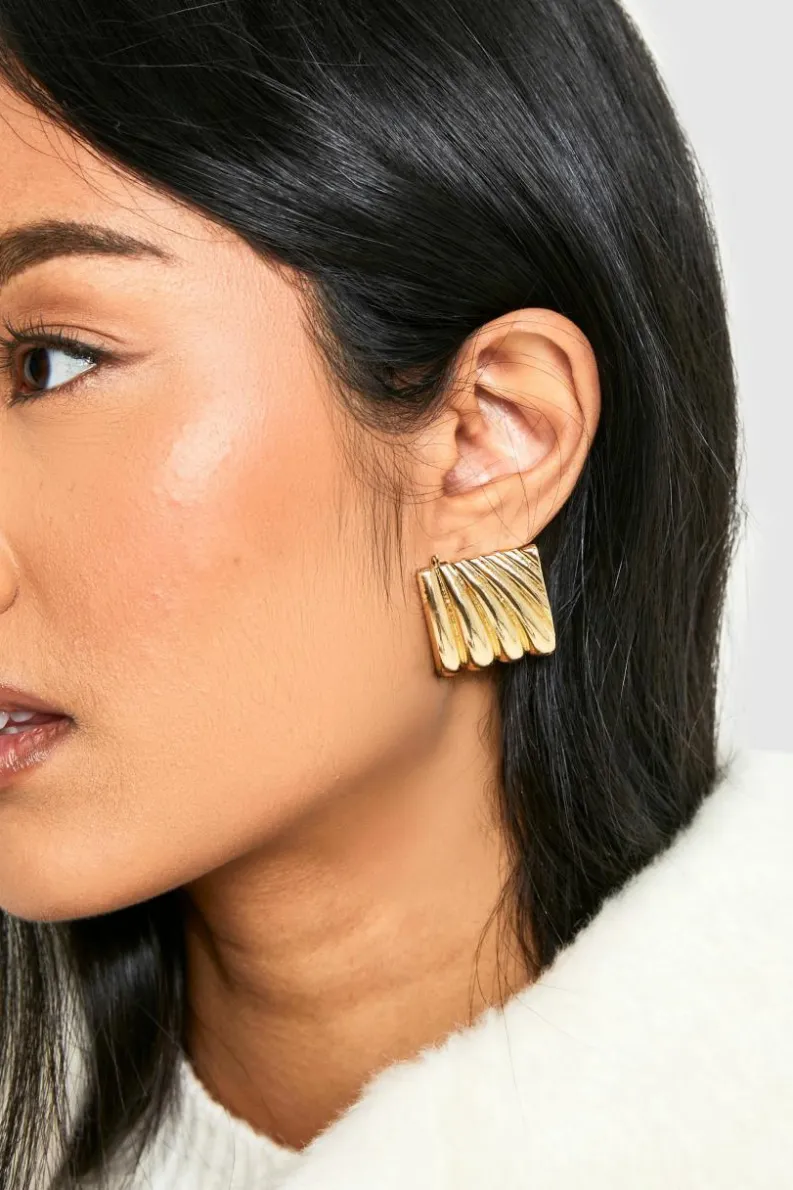 Statement Earrings*boohoo Statement Ribbed Square Stud Earrings gold