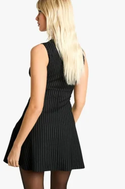 Skater Dresses*boohoo Stripe Tailored Skater Dress black