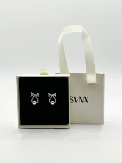 Earrings*SVNX Studded Bow Earrings with Hanging Pearl in Gold
