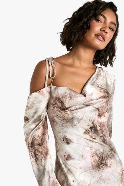 Maxi Dresses*boohoo Tall Drape Shoulder Abstract Maxi Dress silver