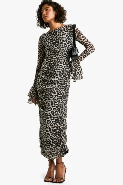 Smock Dresses*boohoo Tall Leopard Chiffon Ruffle Midaxi Dress brown