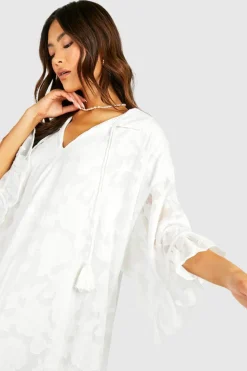Smock Dresses*boohoo Textured Chiffon Ruffle Detail Maxi Dress cream