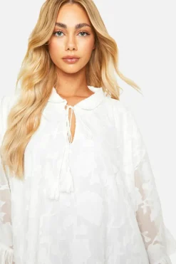 Smock Dresses*boohoo Textured Floral Ruffle Detail Smock Mini Dress white
