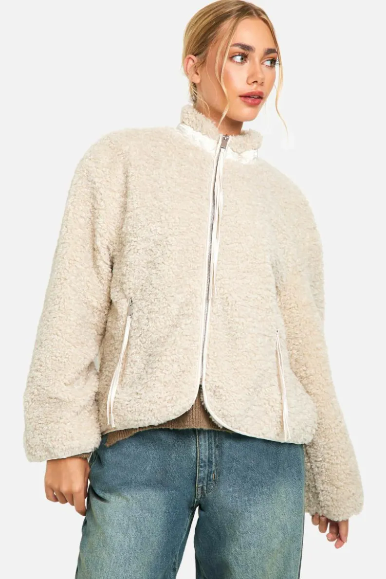 Up To 80% Off Winter Warmers|Teddy Jackets*boohoo Textured Teddy Funnel Neck Jacket cream