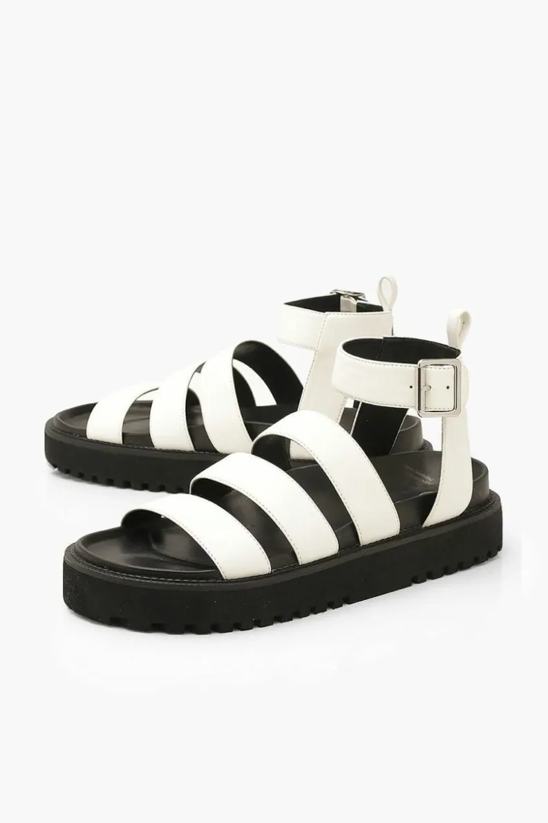 Flats|Sandals*boohoo Triple Strap Chunky Footbed Sandals white