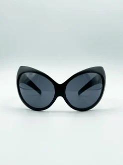 Sunglasses*SVNX Ultra Curved Wrap Around Sunglasses in Black