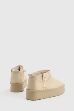 Cosy Boots*boohoo Ultra Mini Embroidered Platform Cosy Boots beige