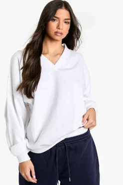 Sweatshirts|Hoodies & Sweatshirts*boohoo V Neck Oversized Sweatshirt ecru
