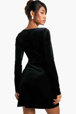 Mini Dresses|Long Sleeve Dresses*boohoo Velvet Pearl Trim Square Neck Structured Mini Dress black