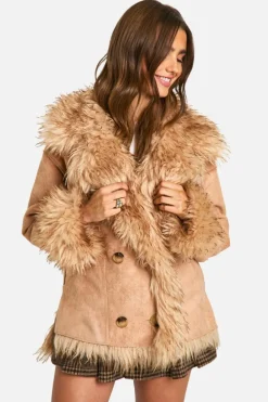 Up To 80% Off Winter Warmers|Aviator Jackets*boohoo Vintage Look Faux Fur Aviator nude pink