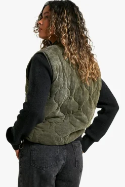 Up To 80% Off Winter Warmers|Gilets*boohoo Washed Look Gilet khaki