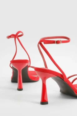 Heels*boohoo Wide Fit 2 Part Buckle Detail Heels red