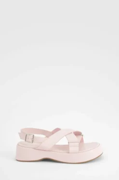 Sandals*boohoo Wide Fit Cross Strap Platform Sandals pink