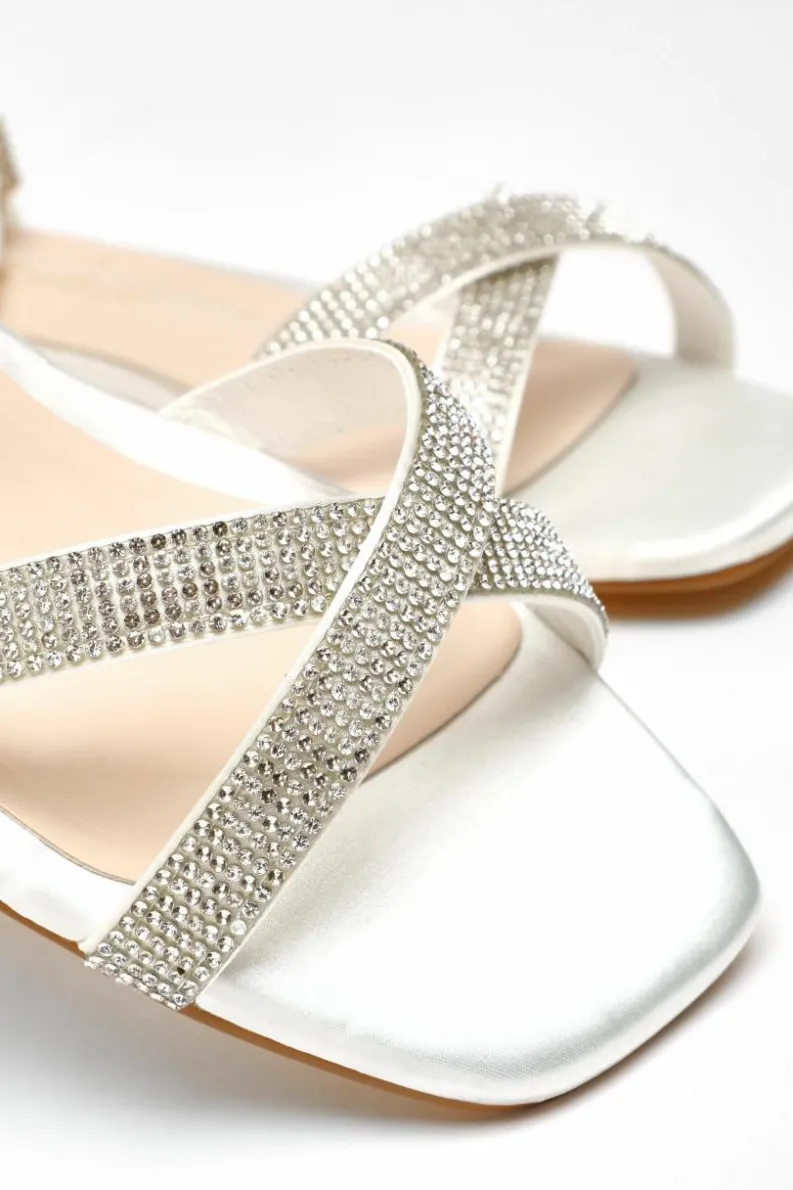 Sandals*Quiz Wide Fit Diamante Cross Strap Flat Sandals White
