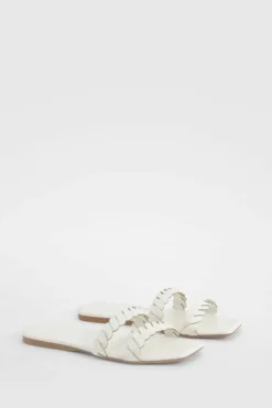 Sandals*boohoo Wide Fit Double Plait Mule Sandals white