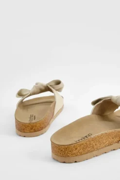 Sandals*boohoo Wide Fit Knot Front Footbed Sliders cream