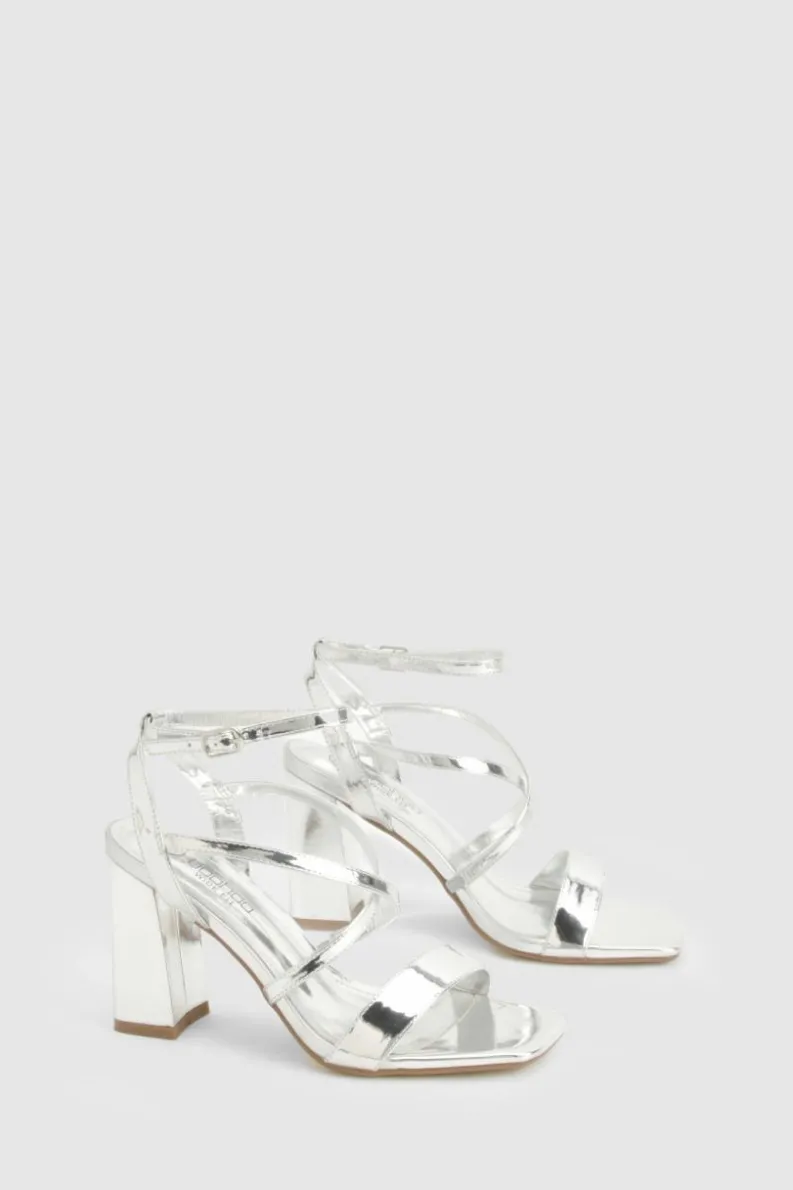Heels*boohoo Wide Fit Metallic Cross Over Detail Block Heel silver
