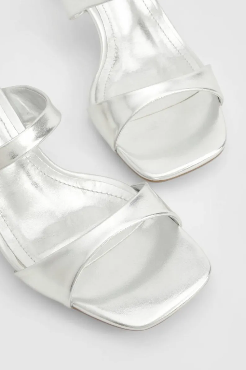 Heels*boohoo Wide Fit Metallic Double Strap Low Heeled Mules silver