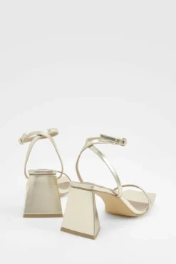 Heels*boohoo Wide Fit Metallic Flared Heel Barely There Sandals gold