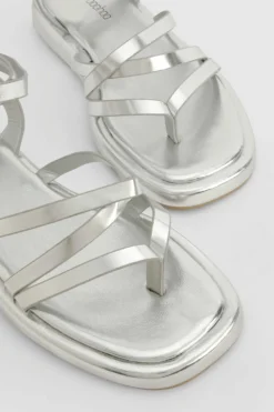 Sandals*boohoo Wide Fit Strappy Chunky Sandals silver