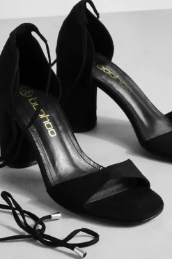 Heels*boohoo Wide Fit Wrap Up Block Heels black